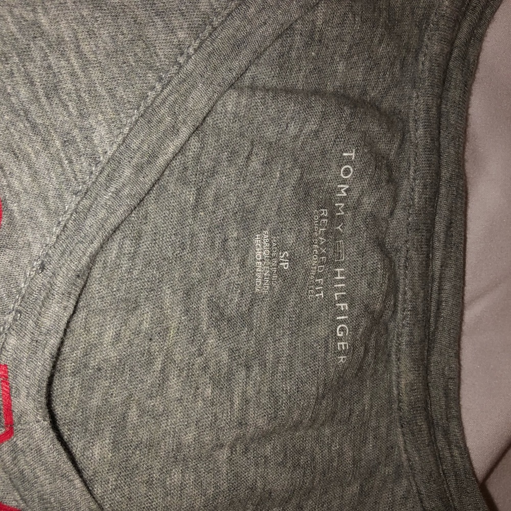 Shirt - Picture 3 of 4